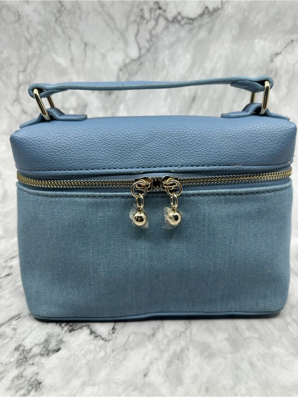 LC Lauren Conrad Light Blue Top-Handle Cosmetic Case